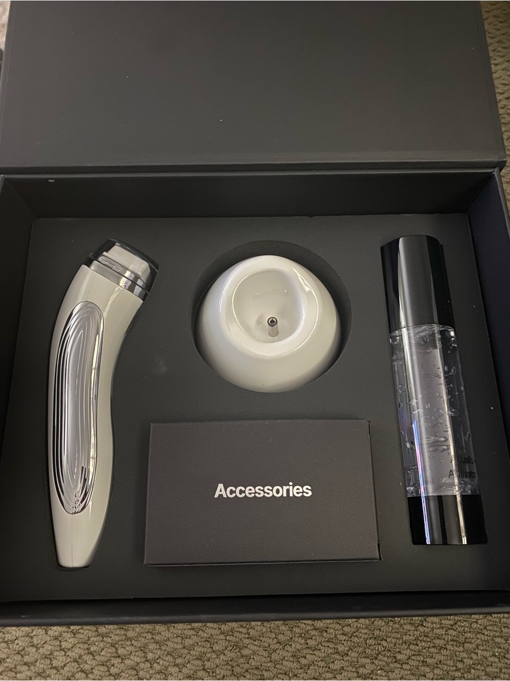 Veauty Dot Microneedling with Accessories